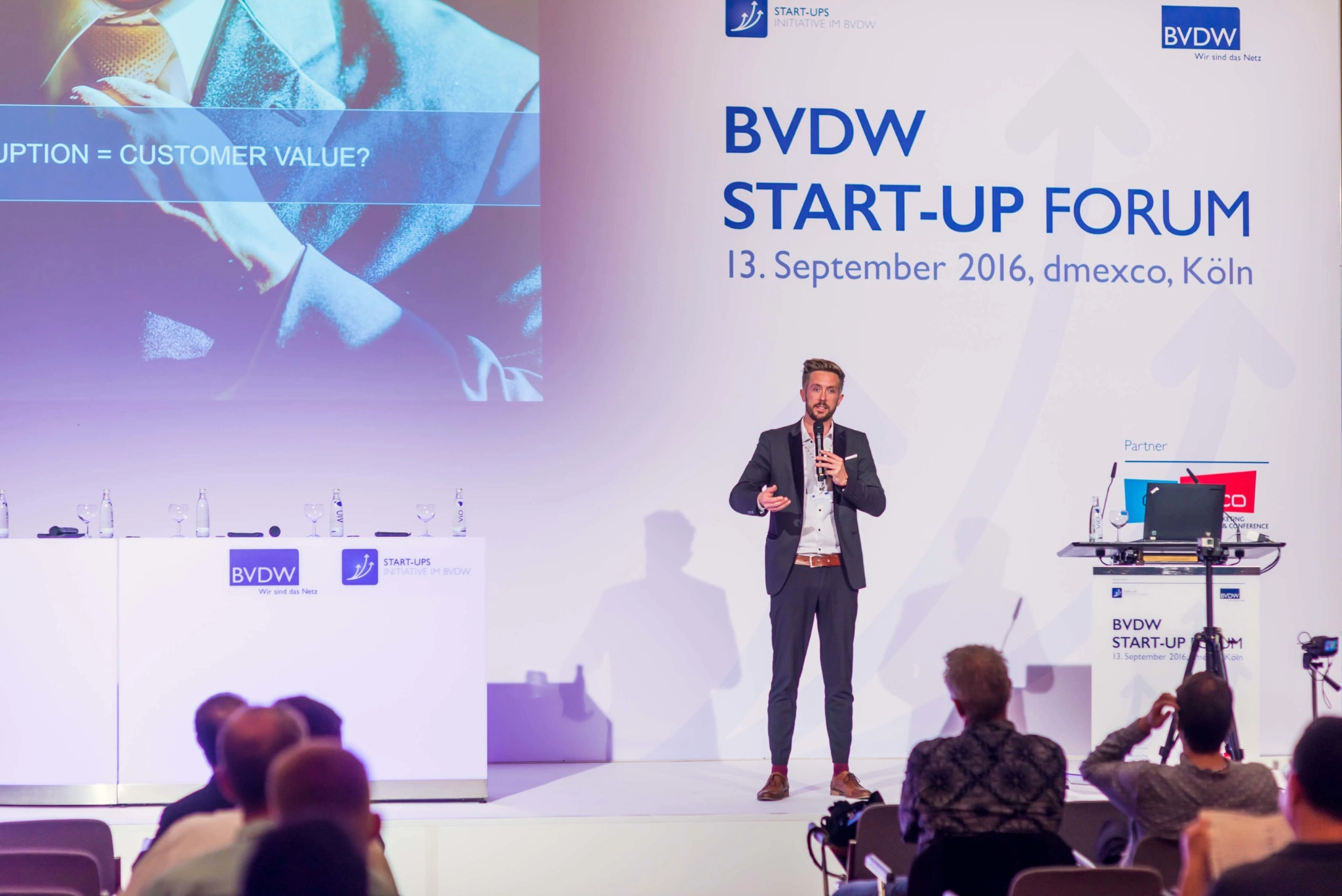 Felix Thönnessen - 29 Apr. 2023, "Mindset for Success - So gelingt Dir der Weg zum Erfolg"